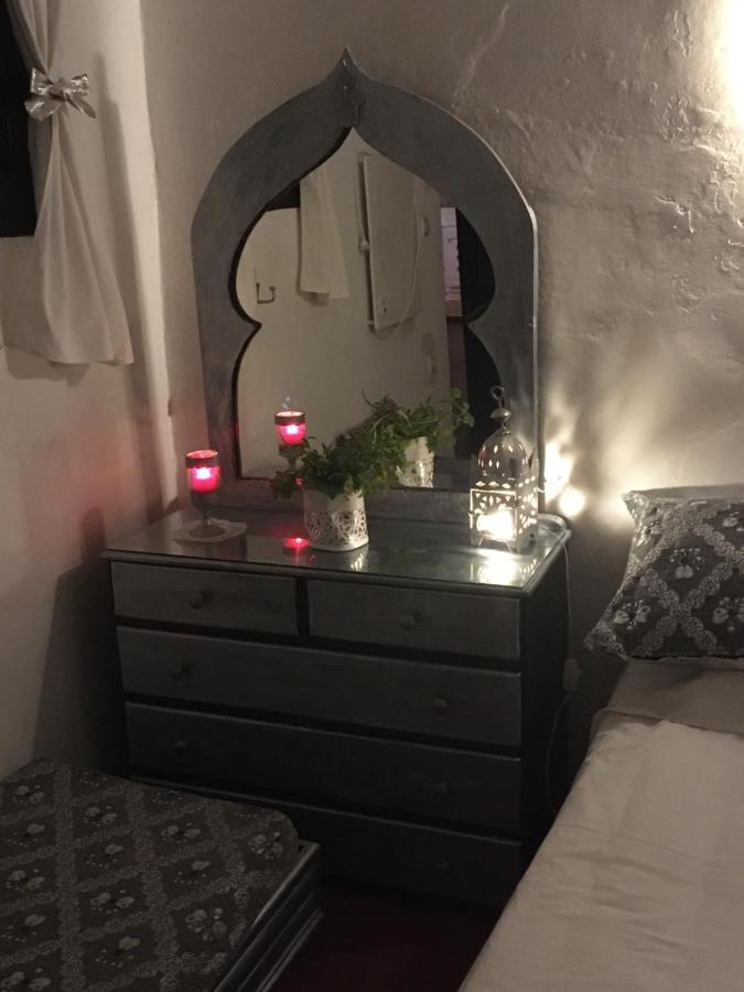 Hathor ,Casa Marroqui Con Dos Terrazas En La Medina Antigua , Ideal Parejas!! Wifi!! Asilah Buitenkant foto