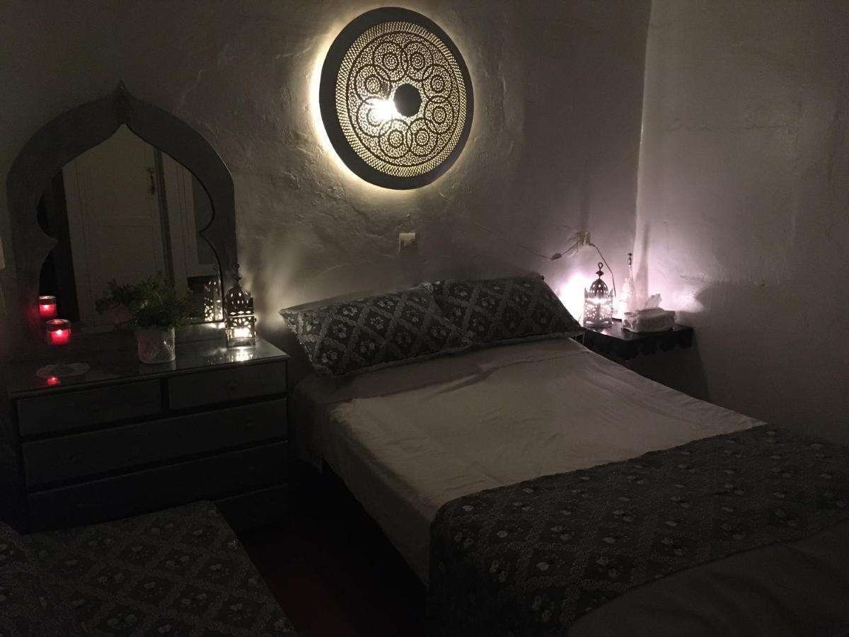 Hathor ,Casa Marroqui Con Dos Terrazas En La Medina Antigua , Ideal Parejas!! Wifi!! Asilah Buitenkant foto